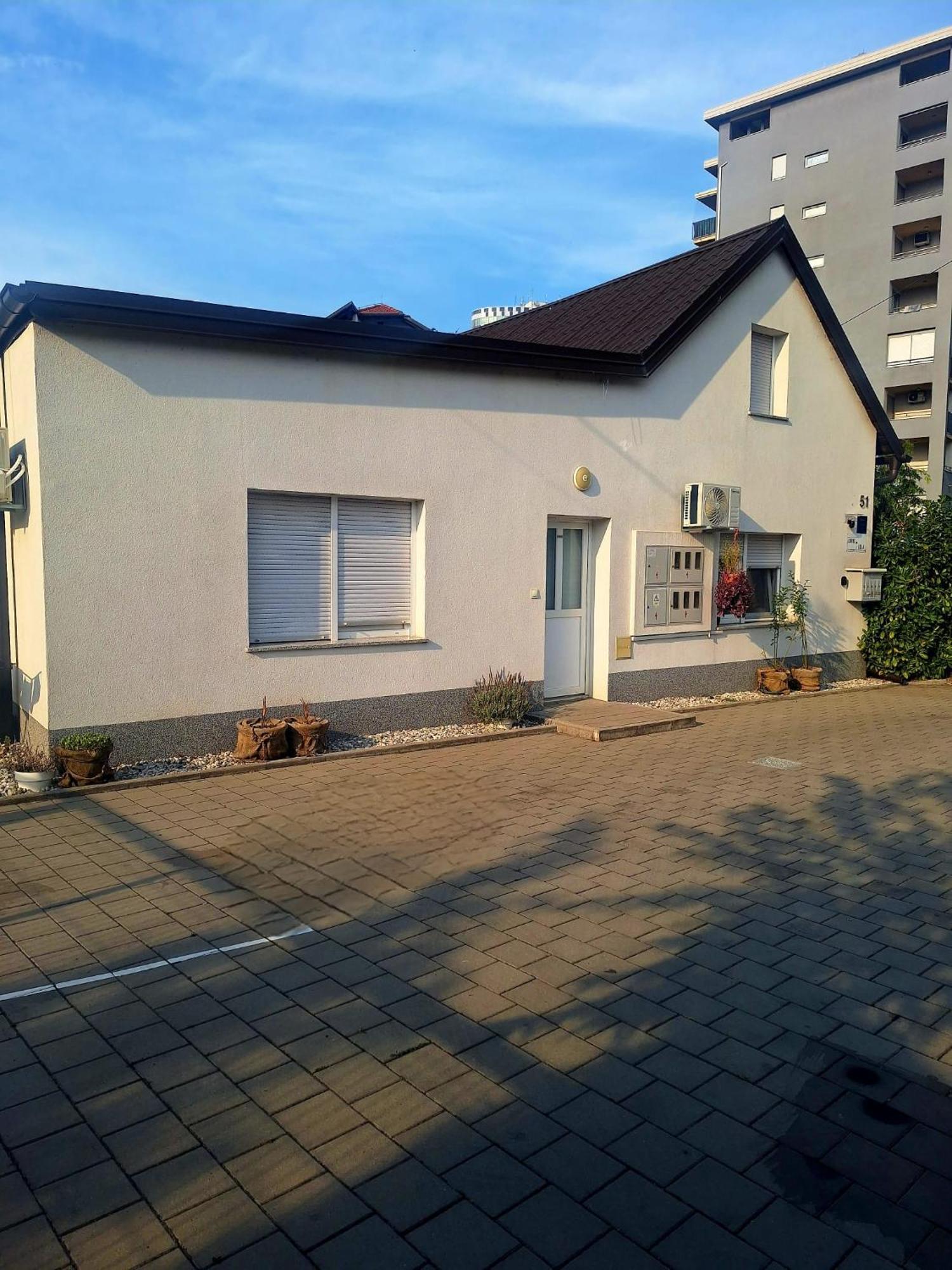 Studio Apartmani Louis I Lola Zagreb Buitenkant foto